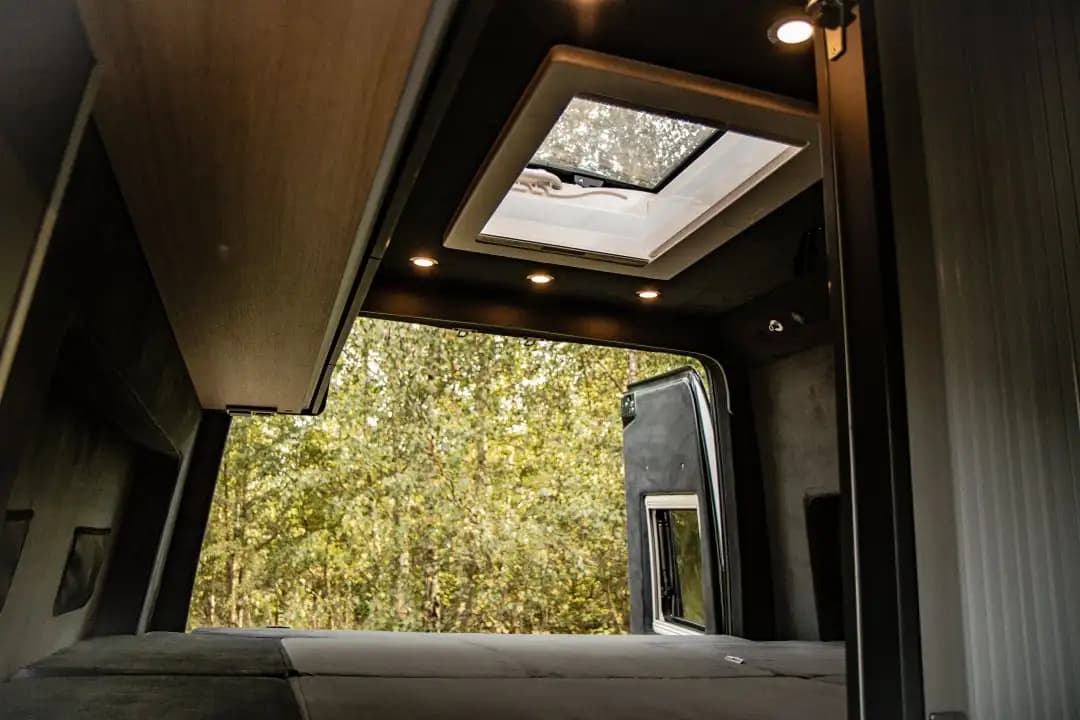 mercedes benz sprinter outdoorview